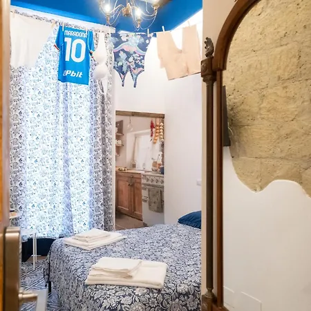 Séjour chez l'habitant La Casa Di Luale E Zoe Naples