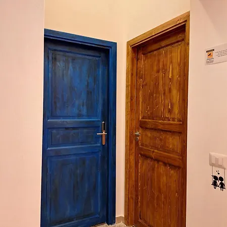 招待所 La Casa Di Luale E Zoe 那不勒斯